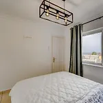 Ramada Apartment